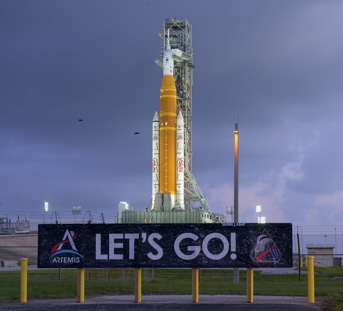 artemis-ii-nasa-prepara-lanzamiento-tripulado-para-un-sobrevuelo-lunar-de-10-dias