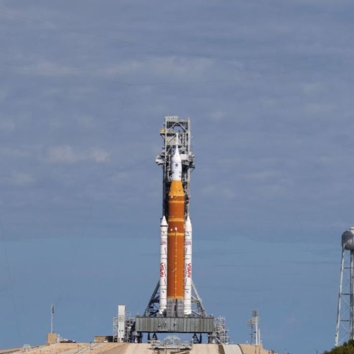 Artemis II: NASA programa lanzamiento tripulado alrededor de la Luna para el 1 de abril de 2026