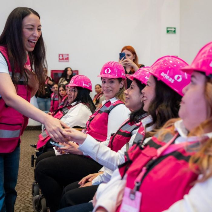 “Cascos Rosas” impulsa la inclusión de mujeres en el sector hídrico; hay actividades en Tecate, Baja California