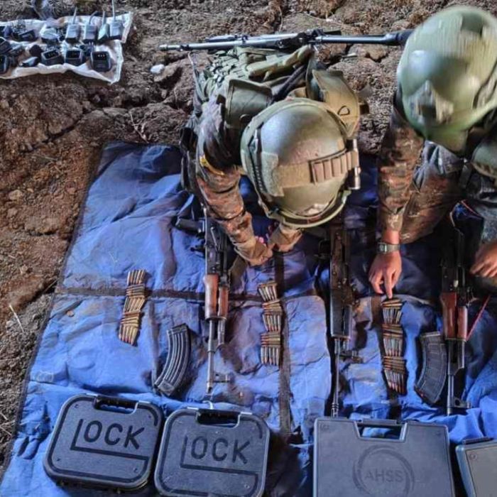 Incautan arsenal y explosivos en casa de seguridad en La Democracia, Huehuetenango