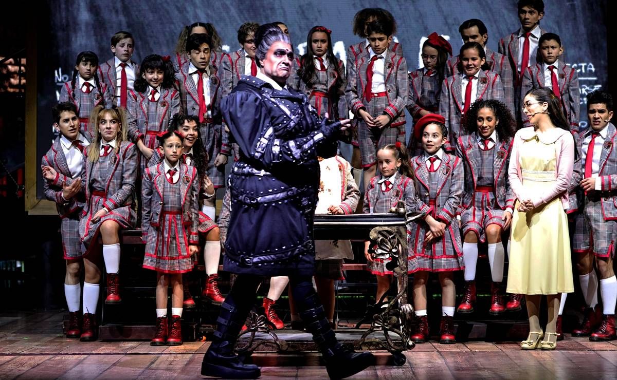 matilda-el-musical-debuta-en-la-cdmx-con-jaime-camil-y-una-joven-generacion-de-protagonistas