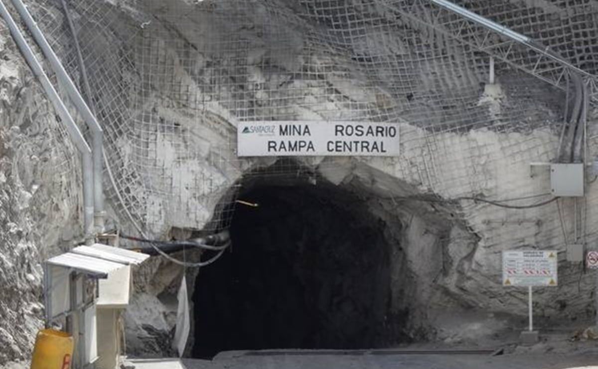 rescatan-con-vida-a-un-minero-tras-derrumbe-en-la-mina-santa-fe-el-rosario-sinaloa
