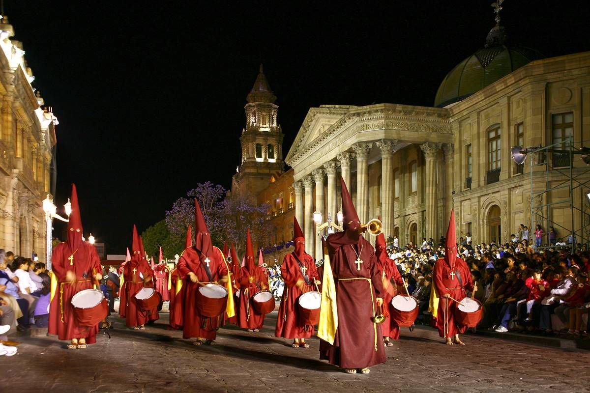 san-luis-potosi-en-semana-santa-2026-como-vivir-la-procesion-del-silencio-y-que-ver-en-el-centro-historico
