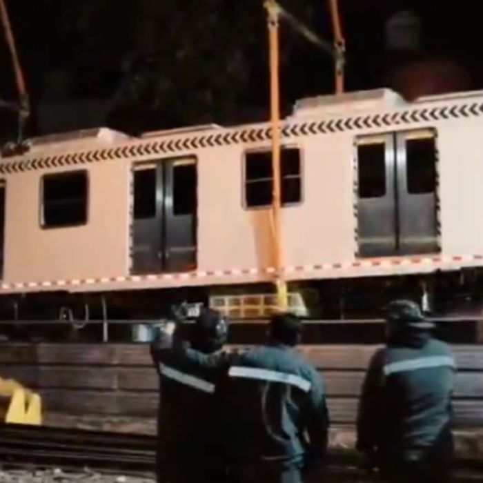 CDMX: Tren Ligero completa su flotilla con 17 nuevos convoyes