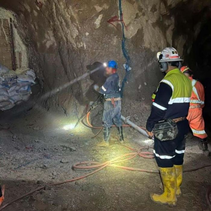 CNPC prioriza estabilización y control de jales en el rescate de tres mineros en la mina Santa Fe, Sinaloa