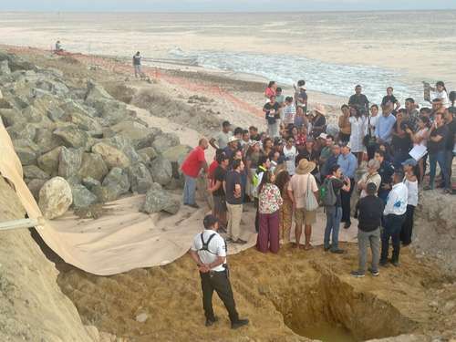 Habitantes de Punta de Mita protestan por daños en la playa Las Cocinas; alertan por desove de tortugas