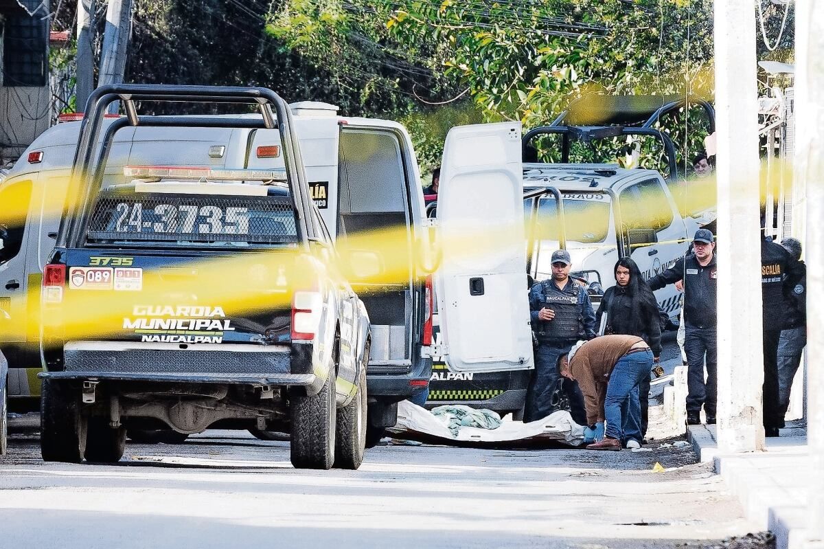 hallan-cadaver-maniatado-con-heridas-de-bala-en-la-colonia-ahuizotla-naucalpan