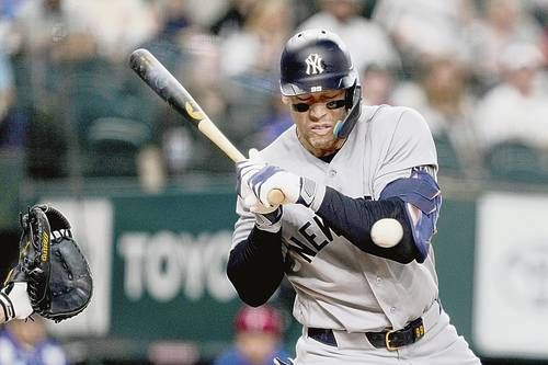 Judge y Ben Rice conectan jonrones consecutivos e igualan a Mantle y Berra; Yankees vencen 4-2 a Rangers