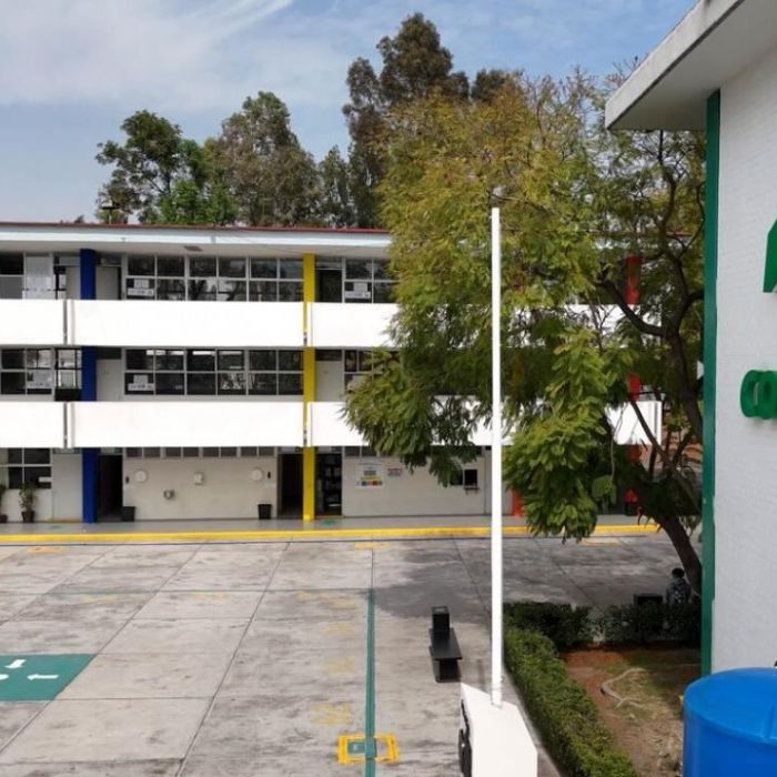 La Escuela es Nuestra llega a planteles de CONALEP en la CDMX con mejoras de infraestructura y equipamiento