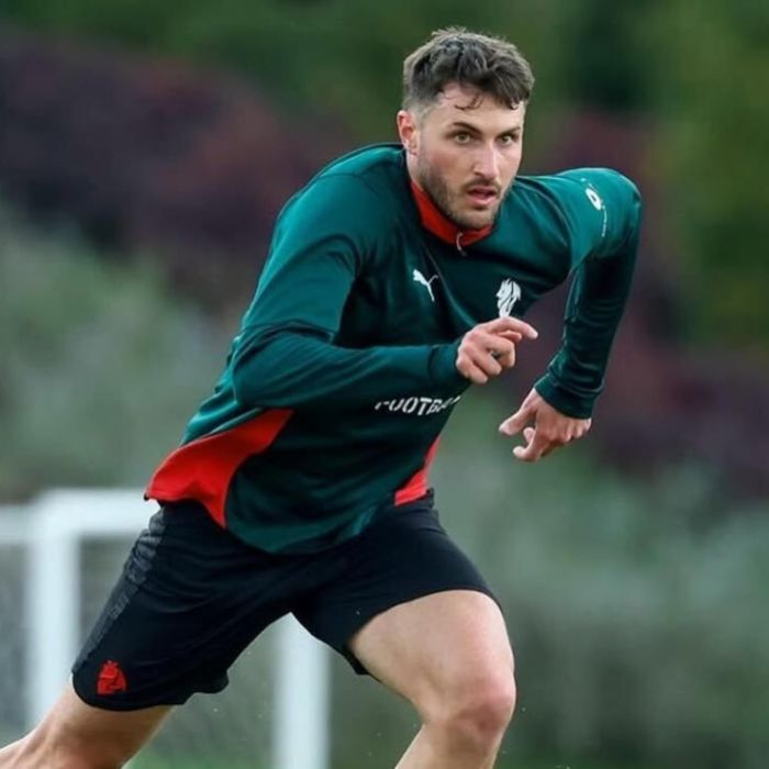 Santiago Giménez vuelve al Milan tras la operación de tobillo: “Me siento una persona nueva”