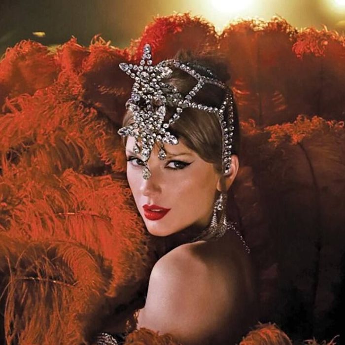 Taylor Swift estrena video homenaje a Elizabeth Taylor y enfrenta demanda por el título de su álbum