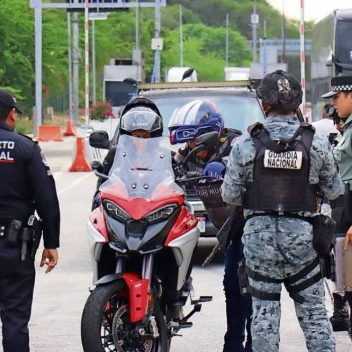 Autoridades implementan operativos y retenes en accesos a Acapulco ante llegada del Acamoto