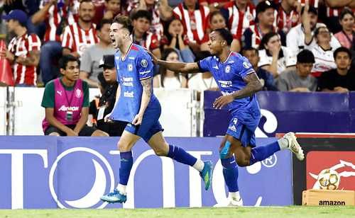 Cruz Azul, primer finalista del Clausura 2026 tras vencer a Chivas 2-1 (4-3 global)