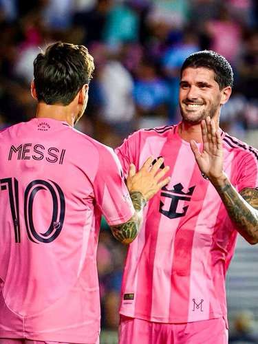 De Paul: Messi y yo entrenamos a doble turno para llegar al Mundial 2026