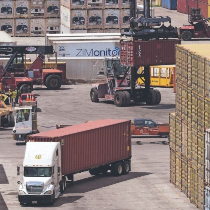 Exportaciones de México a EU suben 7% en marzo y alcanzan 51,203 mdd