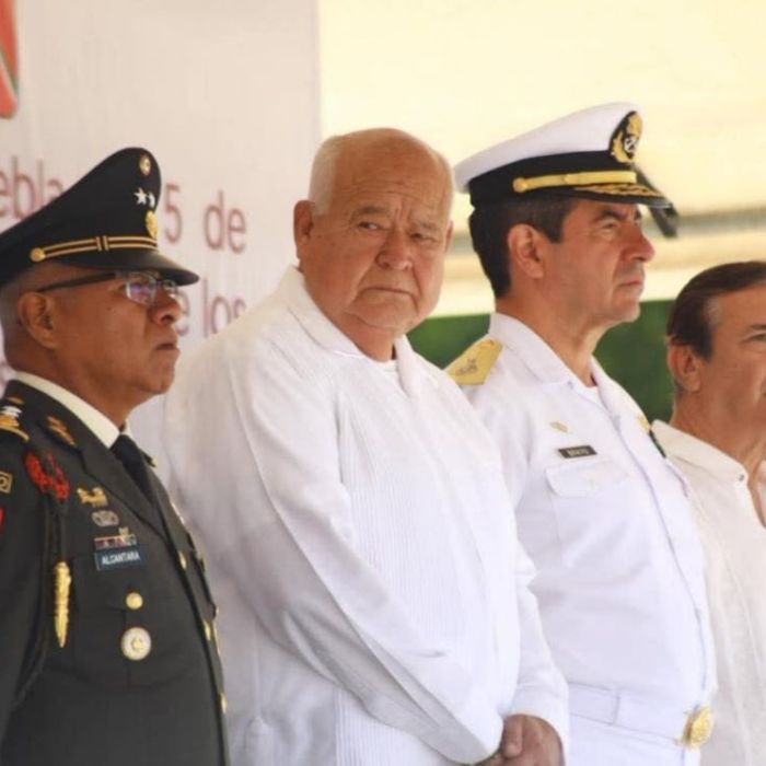Gobernador de Baja California Sur defiende a Rubén Rocha Moya y acusa “intervencionismo” de EU