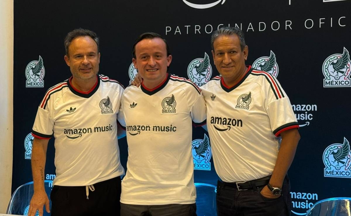grupo-frontera-presenta-un-solo-corazon-la-cancion-oficial-del-tri-rumbo-al-mundial-2026
