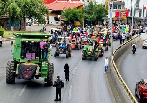 Miles marchan en Zacatecas; exigen destitución de funcionarios tras operativo contra productores de frijol