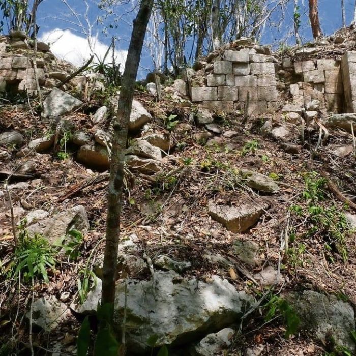 Descubren Minanbé, ciudad maya intacta en la selva de Calakmul