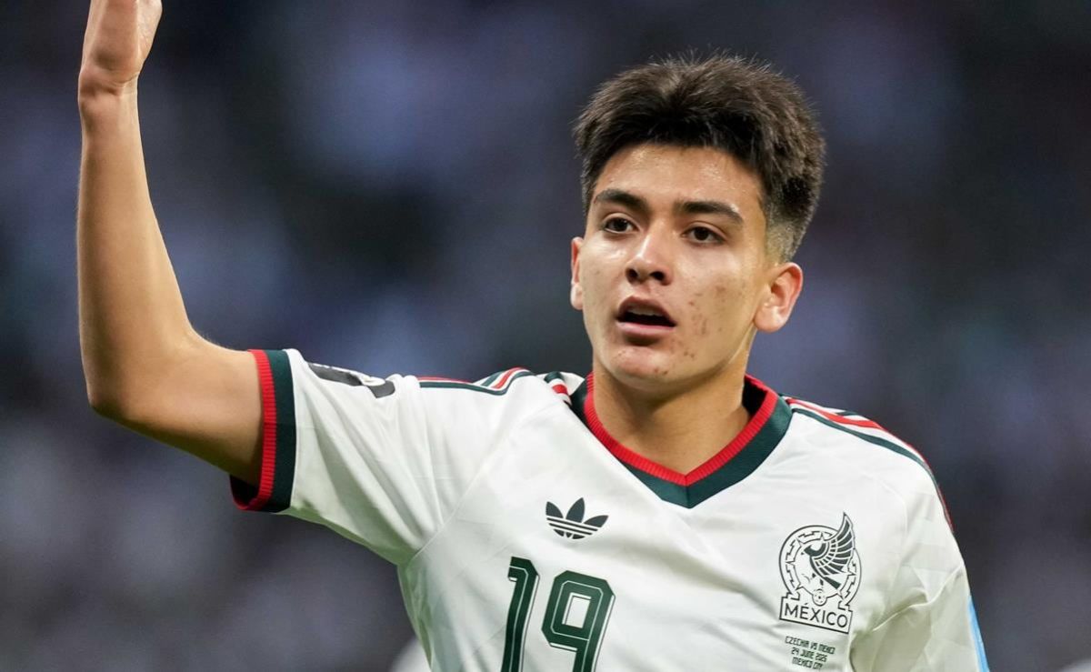 gilberto-mora-rompe-un-record-y-se-convierte-en-el-mexicano-mas-joven-en-debutar-en-un-mundial