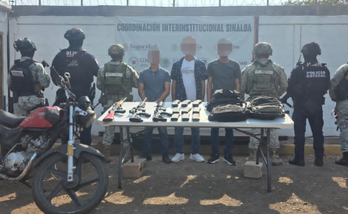 operativo-en-molino-de-las-flores-detienen-a-tres-personas-uno-menor-con-armas-automaticas