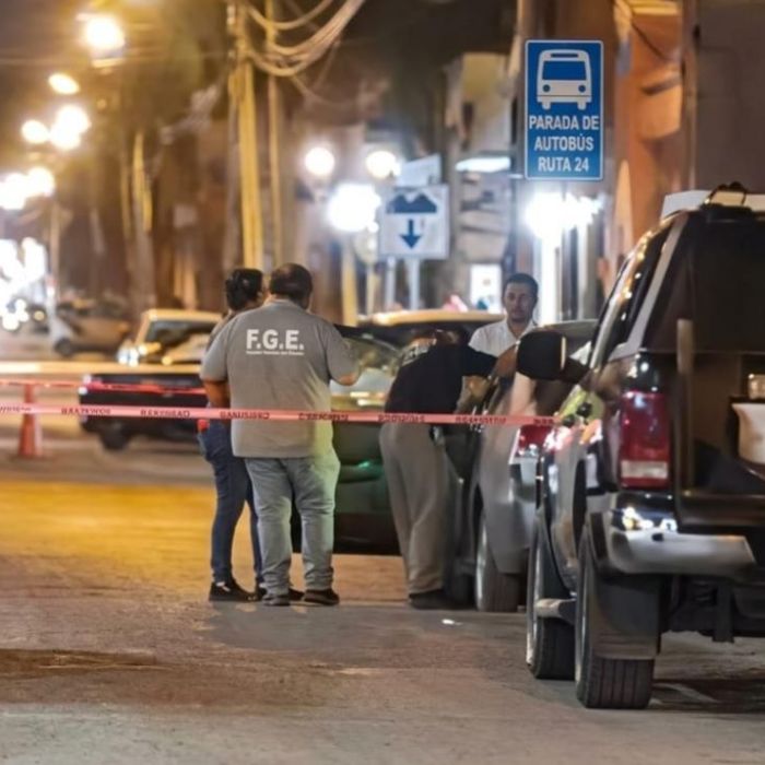 Adulto mayor encontrado sin vida en automóvil en la colonia Vicente Solís, Mérida
