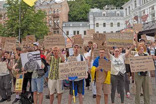 ataque-masivo-sobre-kiev-decenas-de-misiles-y-mas-de-un-centenar-de-drones