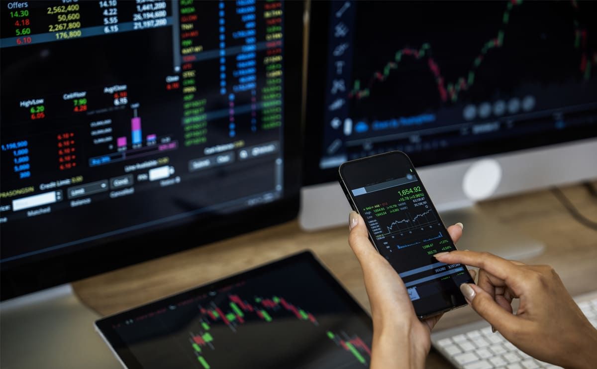binance-celebra-nueve-anos-con-323-millones-de-usuarios-y-156-4-billones-de-dolares-en-volumen-historico