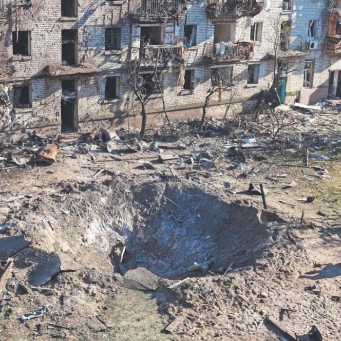 Bombardeo y oleada de drones sobre Kiev provocan 27 muertos y 91 heridos