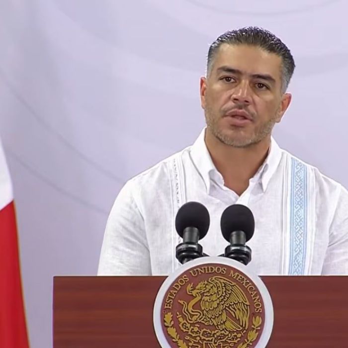 Capturan en Quintana Roo a cinco personas con órdenes internacionales; gobierno reporta aseguramientos
