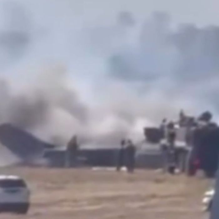 Caza F-35B se estrella en base de Marines en San Diego; piloto es hospitalizado