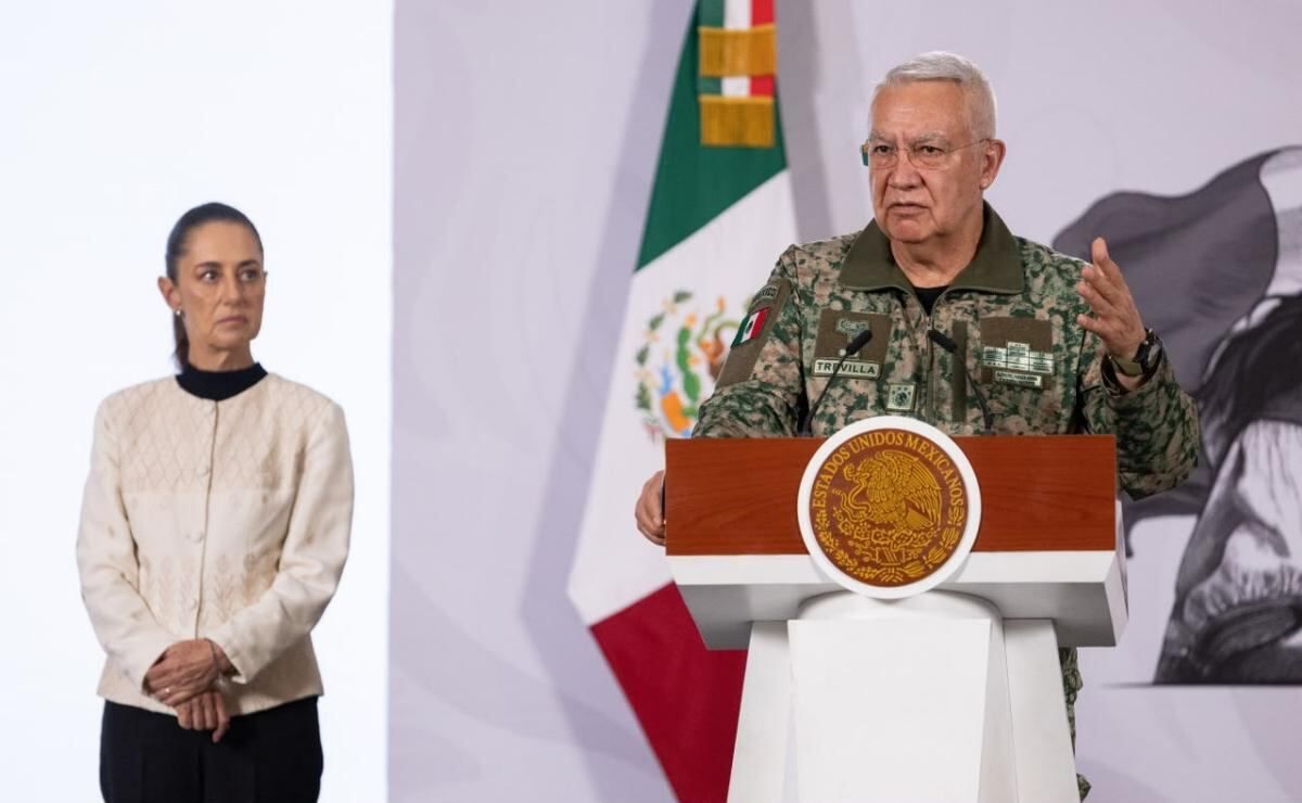 defensa-niega-relacion-con-escuelas-militarizadas-y-prohibe-uso-de-uniformes-similares