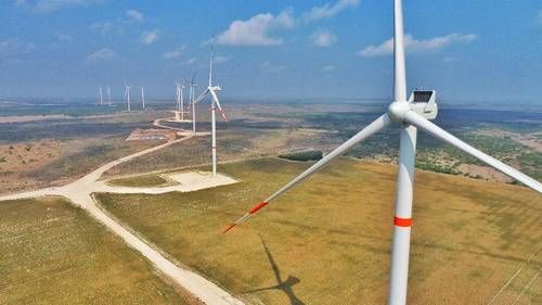 Diversificar las fuentes de energía eléctrica impulsaría más al PIB de México, según análisis