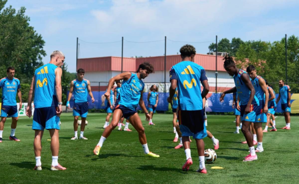 entrenamiento-de-espana-se-suspende-en-la-vispera-de-la-final-por-tormentas-en-nueva-jersey