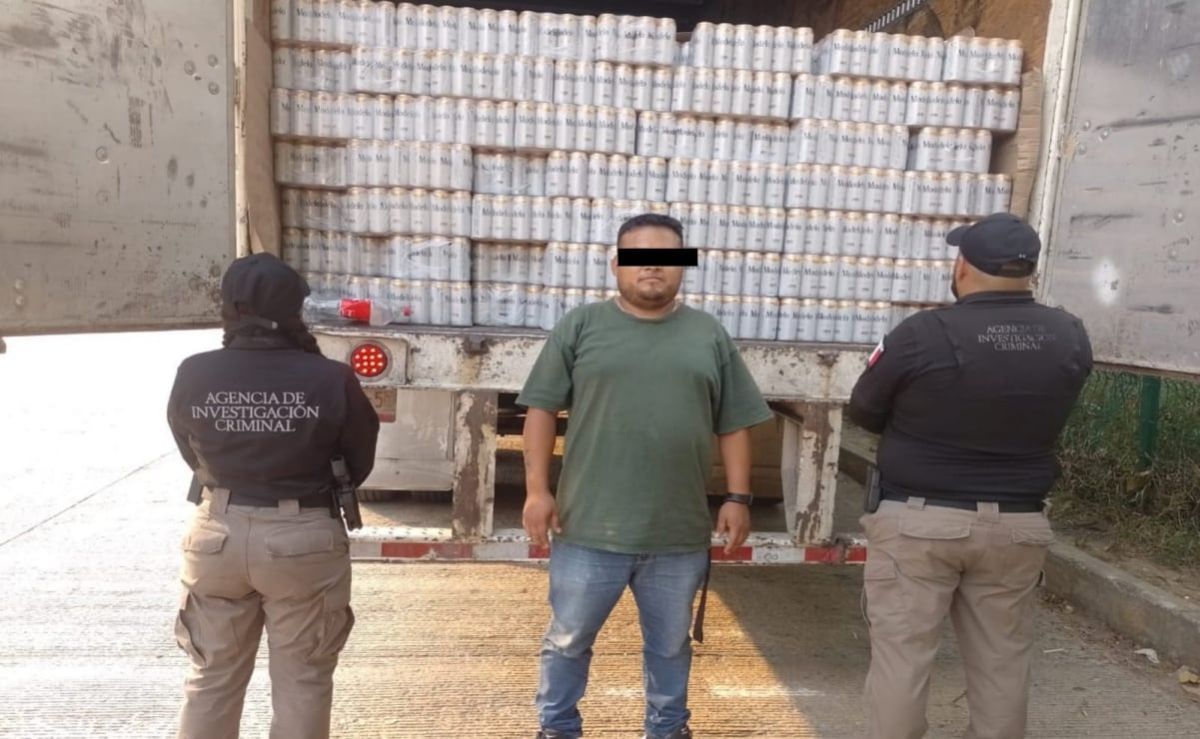 fgr-asegura-en-huimanguillo-tabasco-un-tractocamion-con-alrededor-de-80000-latas-de-probable-procedencia-ilicita