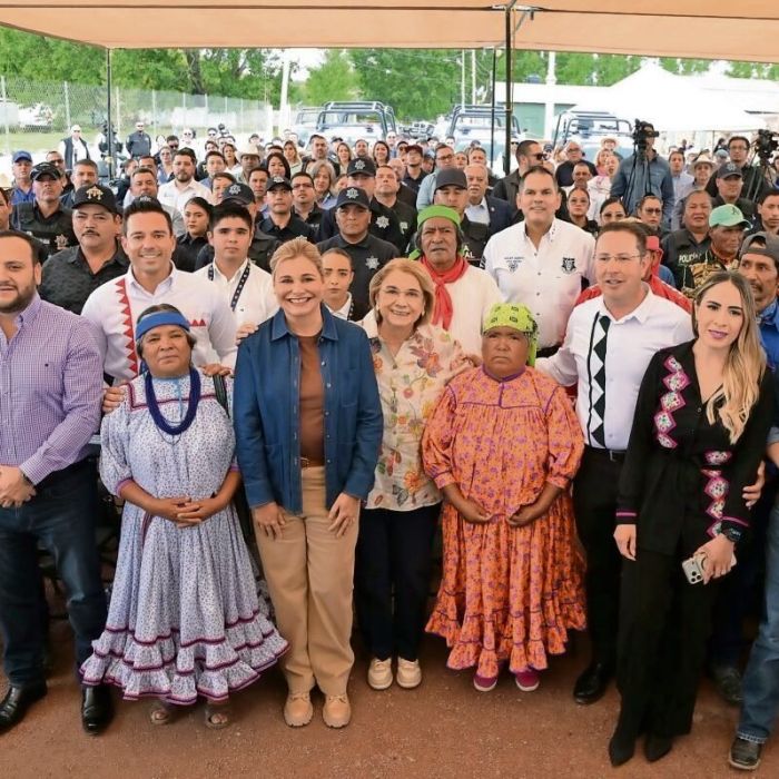 Gobierno de Chihuahua entrega equipo policial en Guachochi