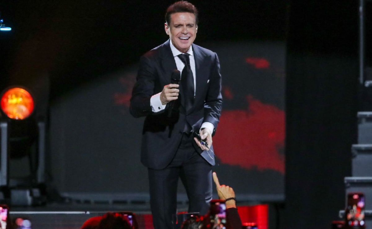 luis-miguel-reaparece-en-campana-por-los-100-anos-de-coca-cola-en-mexico