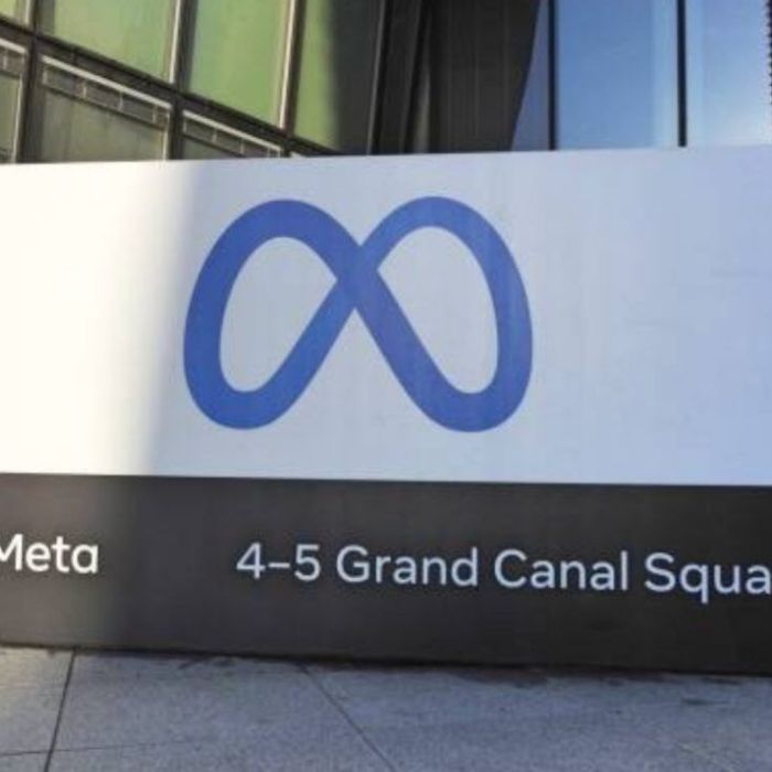 Meta: acciones suben tras reportes sobre negocio en la nube para vender capacidad de IA