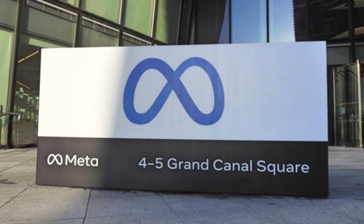 meta-acciones-suben-tras-reportes-sobre-negocio-en-la-nube-para-vender-capacidad-de-ia