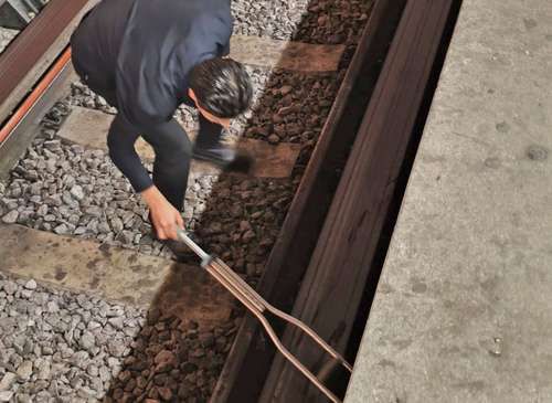 Objetos en las vías del Metro acumularon el equivalente a un día de operación: 903 incidentes y 1,440 minutos de retraso