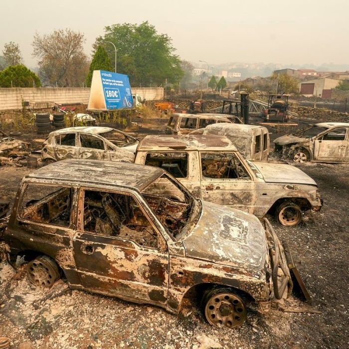 Ola de calor complica combate a incendios en España; miles evacuados y decenas de miles de hectáreas afectadas