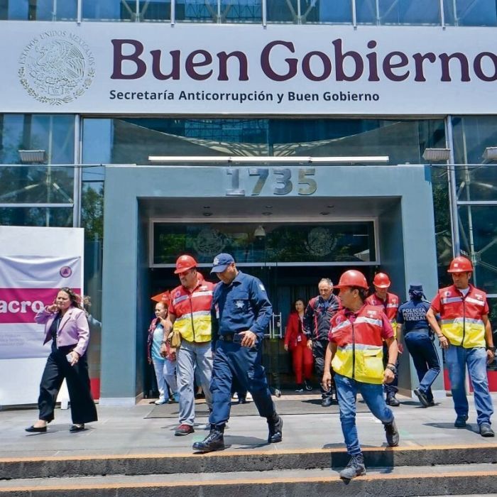 Reporte: 24 giras internacionales de la Secretaría Anticorrupción en 18 meses y caída en viáticos