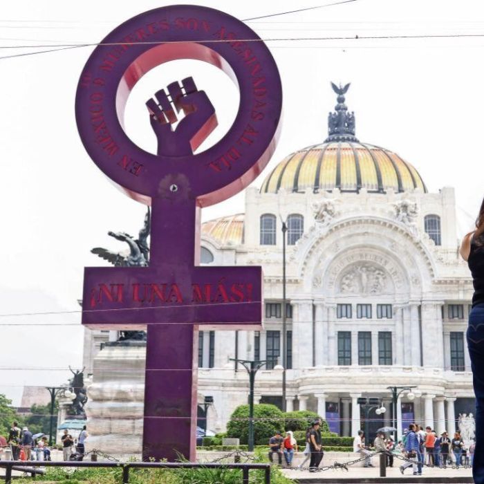 Retiran del Ángel de la Independencia el memorial instalado por madres buscadoras