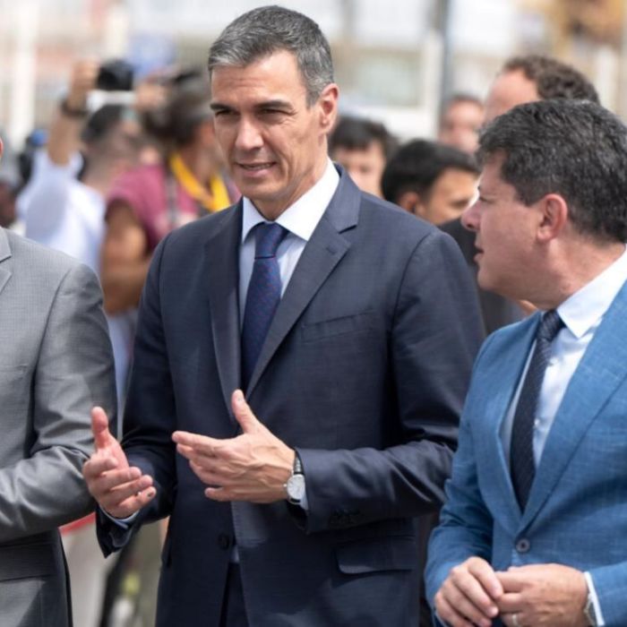 Sánchez viaja a Nueva York para la final del Mundial y destaca que “el deporte une” pese a discrepancias