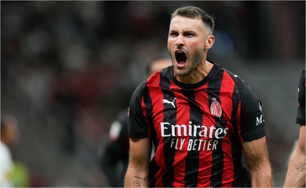santiago-gimenez-en-la-lista-de-salidas-del-ac-milan-tras-la-llegada-de-goncalo-ramos