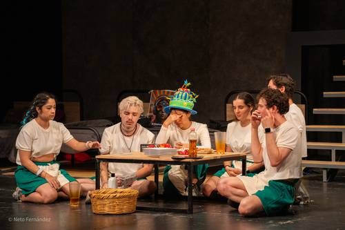 Teatro El Milagro presenta ‘Suficiente’, montaje sobre adolescencia y expectativas en 2038