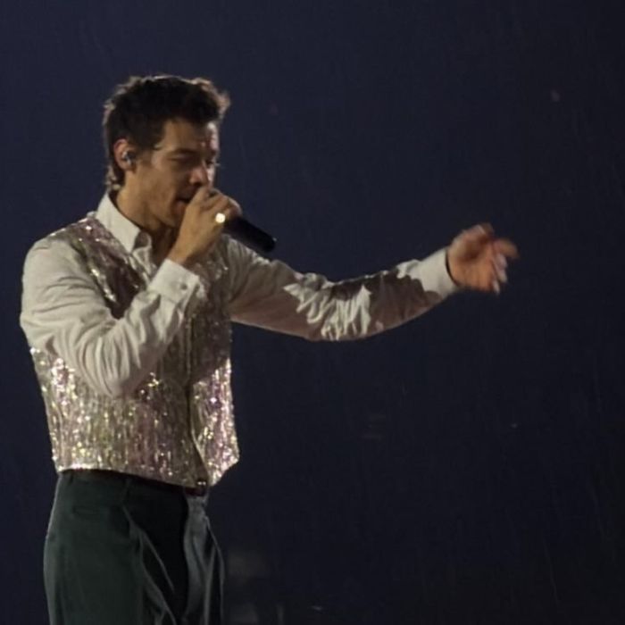 Harry Styles convierte su primer concierto en CDMX en un llamado a la comunidad